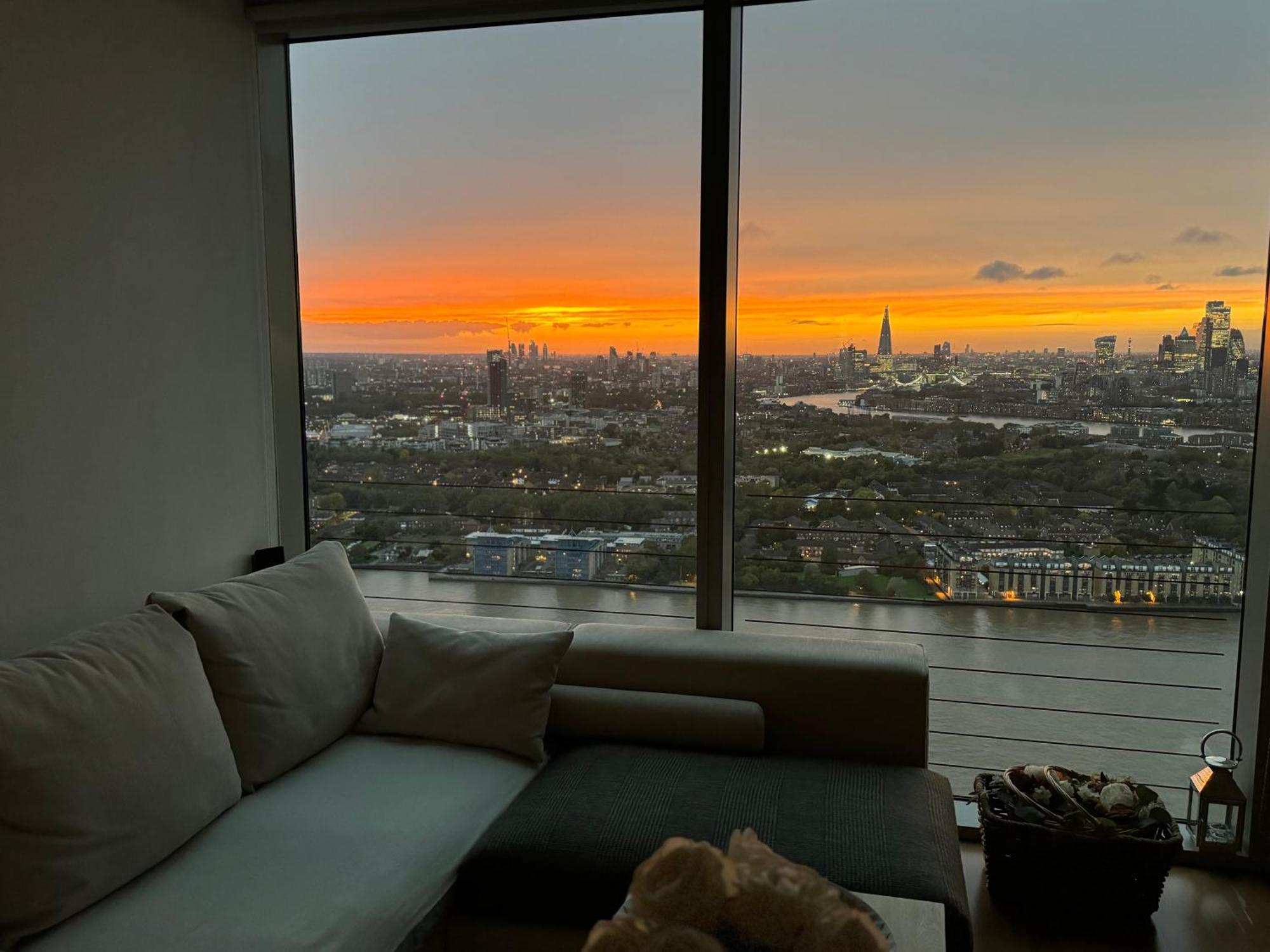 Luxury City And River View Appartamento